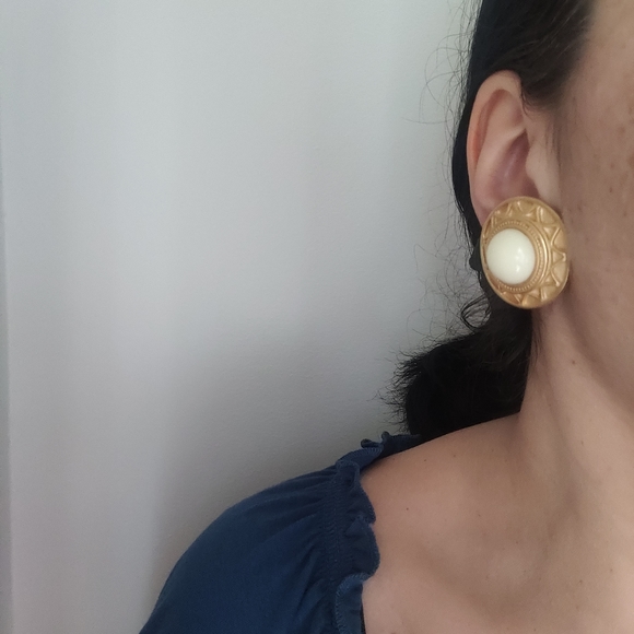 Vintage Etruscan revival Earrings by Realm ( Ann King Lagos - Picture 9 of 10